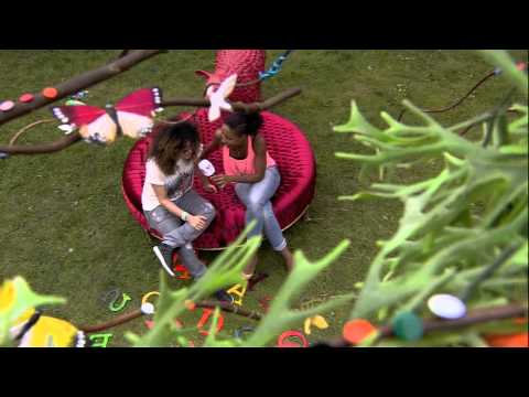 Nicole - Interview at Tomorrowland 2012 - UCsN8M73DMWa8SPp5o_0IAQQ