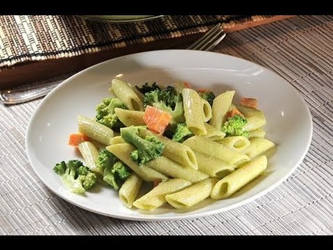 Pasta fría con aderezo verde y verduras - Pasta salad with green dressing - Recetas de pasta - UCvg_5WAbGznrT5qMZjaXFGA