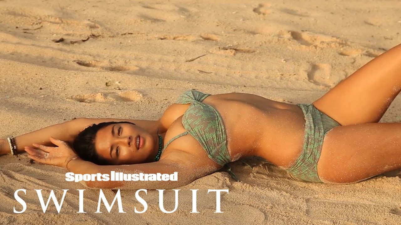 Jessica Gomes Shows Off Her Sexy Side In Paradise | Uncovered | Sports Illustrated Swimsuit