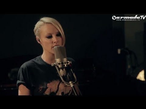 Emma Hewitt - Starting Fires (Live Acoustic Session Part 2) (From: Starting Fires EP) - UCGZXYc32ri4D0gSLPf2pZXQ