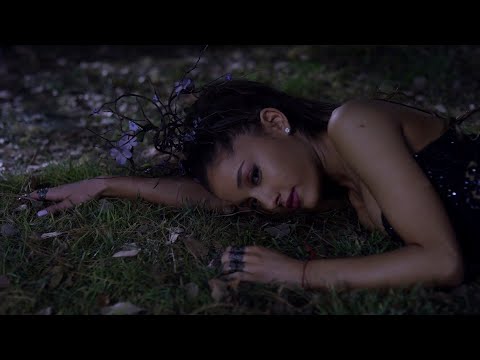 Ariana Grande - Touch It (Music Video)