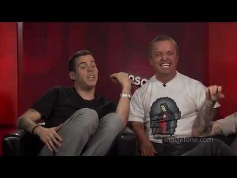 'Jackass 3D' | Unscripted | Moviefone - UCE8aa83wFg-VE1zcaVCZdIA