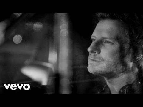 Dierks Bentley - I'll Be The Moon ft. Maren Morris - UC5ZwMsa284NNp0fVLiG2rOw