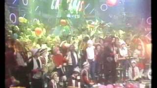 Roy Wood (Wizzard) - I Wish It Could Be Christmas Everyday - TOTP 1984