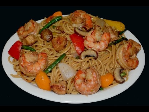 Chow mein con camarones y pollo - comida china - UCIRNADSE7zTt6_MshDlnZSA