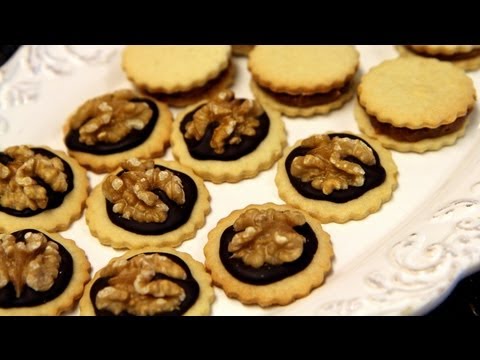 Moroccan Walnut Chocolate Cookies Recipe - CookingWithAlia - Episode 224 - UCB8yzUOYzM30kGjwc97_Fvw