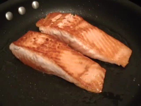 Garlic Ginger Basil Salmon - UCRIZtPl9nb9RiXc9btSTQNw