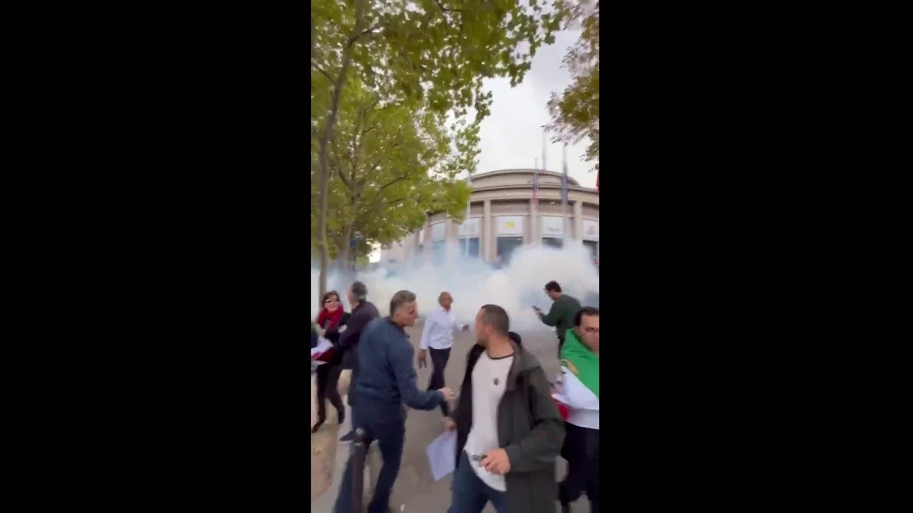Protests erupt in Paris, London over Mahsa Amini death