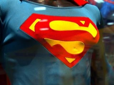 Comic-Con 2013: DC's Superman 75th Anniversary Exhibit - UCOmcA3f_RrH6b9NmcNa4tdg