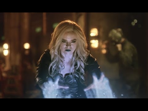 The Flash 2x14 Killer Frost vs Zoom fight scene. - UCdLZMpQldAv_Mi9J4wC0zDA