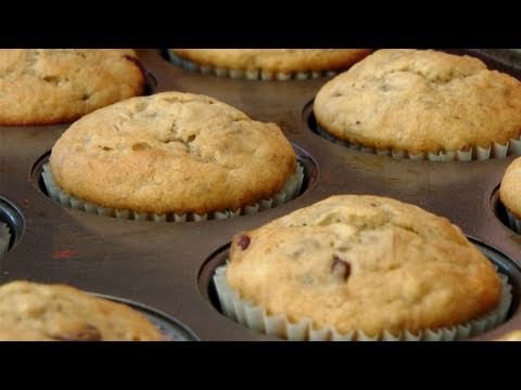 Banana and Chocolate Chip Muffin Recipe - by Laura Vitale - Laura in the Kitchen Ep 131 - UCNbngWUqL2eqRw12yAwcICg