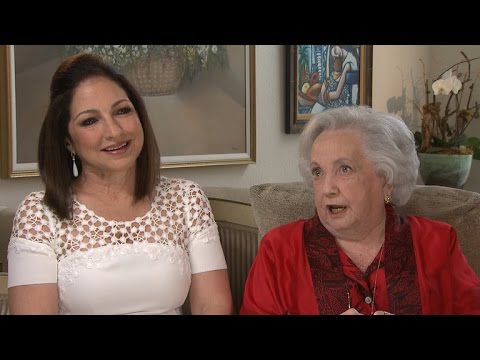 Gloria Estefan's Hilarious Mom Didn't Think She Would Make It as a Performer! - UCdtXPiqI2cLorKaPrfpKc4g