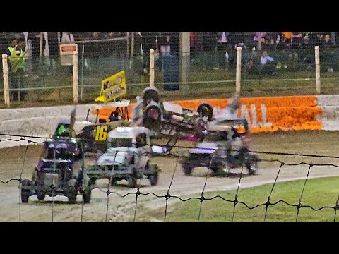 Meeanee Speedway - Boys/Girls Ministock Challenge Best Pairs Race - 16/11/24 - dirt track racing video image