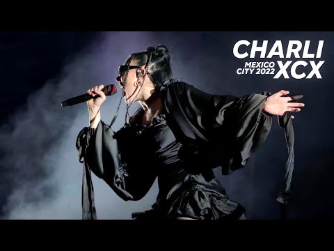 Charli XCX - Lightning (Live at Corona Capital 2022 - Mexico City)