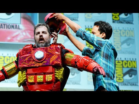 Community Season 5 Comic Con 2013 - Full Panel - UCDiFRMQWpcp8_KD4vwIVicw