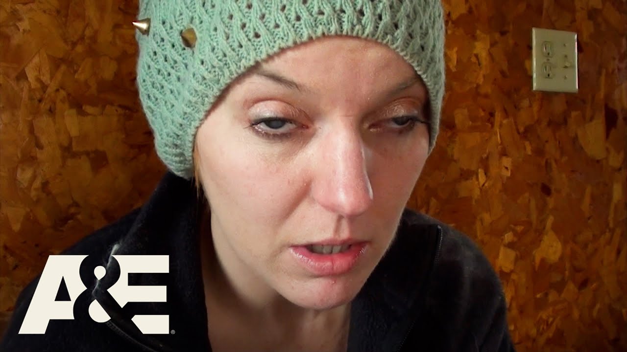 Samantha Lies to Her Family For Money to Fuel her Drug Addiction | Intervention | A&E