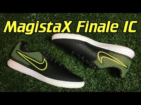 Nike MagistaX Finale Indoor Electro Flare Pack - Review + On Feet - UCUU3lMXc6iDrQw4eZen8COQ