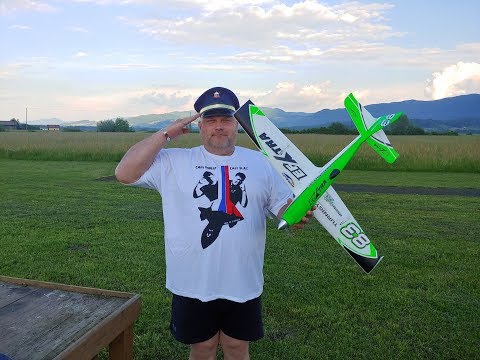 Durafly EFXtra Racer High Performance Sports Model 975mm (Green) (PnF) Maiden flight - UC3RiLWyCkZnZs-190h_ovyA