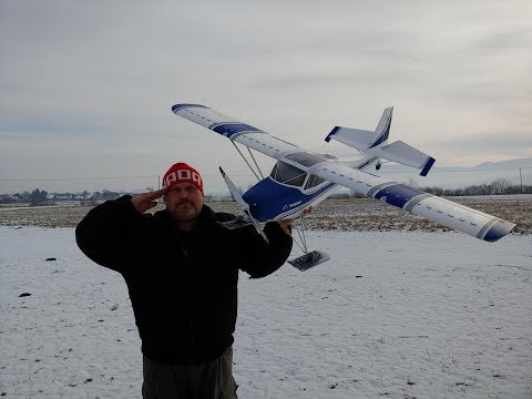 Avios Grand Tundra 1700mm Sports Model PNF Skis test flight on snow - UC3RiLWyCkZnZs-190h_ovyA