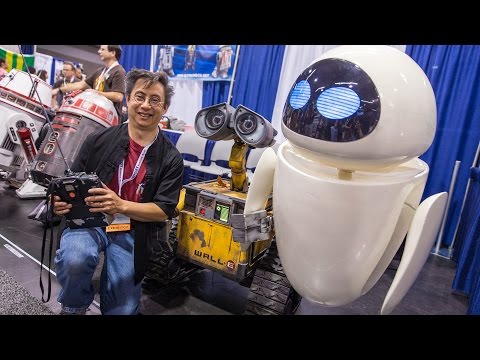 Real Life-Size EVE Robot (from Wall-E!) - UCiDJtJKMICpb9B1qf7qjEOA
