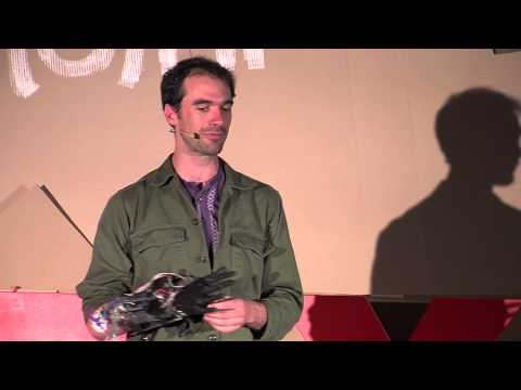 Bionico Hand | Nicolas Huchet | TEDxRennes - UCsT0YIqwnpJCM-mx7-gSA4Q