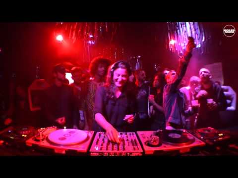 Techno: Myako Boiler Room Nantes DJ Set - UCGBpxWJr9FNOcFYA5GkKrMg