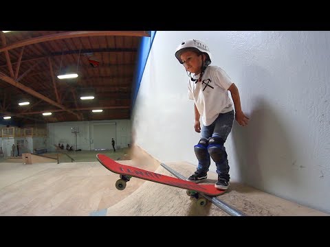 3 YEAR OLD SKATEBOARDER! - UC9PgszLOAWhQC6orYejcJlw