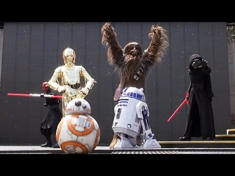 Star Wars: A Galaxy Far, Far Away Character Appearances at Disney's Hollywood Studios, BB-8 Debut - UCe-gHr2O_LP7t0YJYHZQZlg