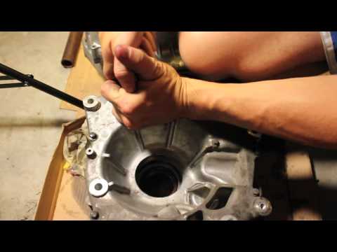 Part 16 - Suzuki Burgman 650 Removal of engine parts - UCTs-d2DgyuJVRICivxe2Ktg