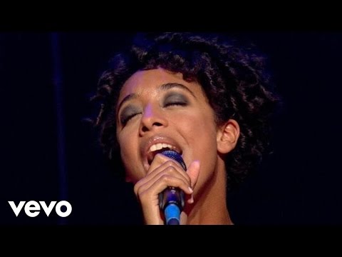Corinne Bailey Rae - Breathless - UC2kTZB_yeYgdAg4wP2tEryA