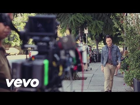 Olly Murs - Troublemaker (Behind The Scenes) ft. Flo Rida - UCTuoeG42RwJW8y-JU6TFYtw