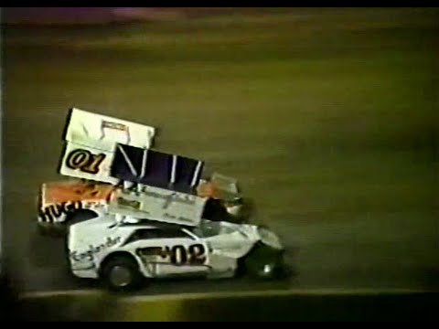 Mike Kelley Jr. / Brent Laursen Winged Mods - Cedar Lake Speedway 1987 - dirt track racing video image