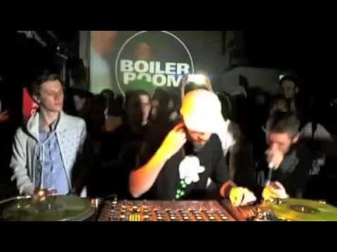 Oneman & Asbo 70 min Boiler Room DJ Set - UCGBpxWJr9FNOcFYA5GkKrMg