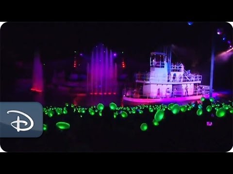 'Glow With The Show' Ears Brighten 'Fantasmic!' | Disney's Hollywood Studios - UC1xwwLwm6WSMbUn_Tp597hQ