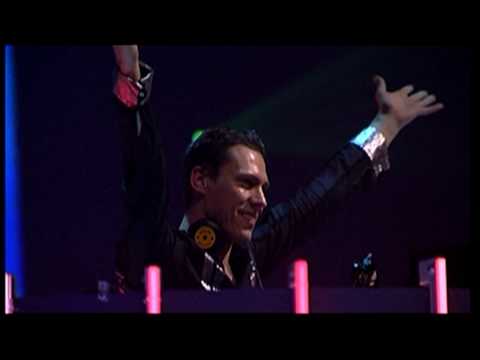 Tiësto - Adagio For Strings (Official Music Video) - UCvYuEpgW5JEUuAy4sNzdDFQ