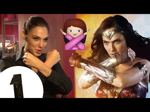 Gal Gadot on Wonder Woman's... "bush" (!?) - UC-FQUIVQ-bZiefzBiQAa8Fw