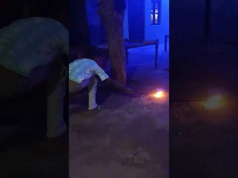 हैप्पी दीपावली सभी भाइयों को#funnyvideos #funny #funny #vinodcomedy #vikramvibes