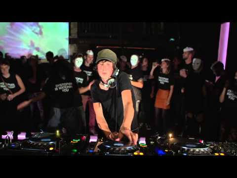 Ø [Phase] Boiler Room Berlin DJ Set - UCGBpxWJr9FNOcFYA5GkKrMg