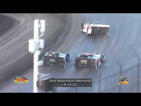Knoxville Raceway SLMR Series Late Models / September 18, 2022 - dirt track racing video image