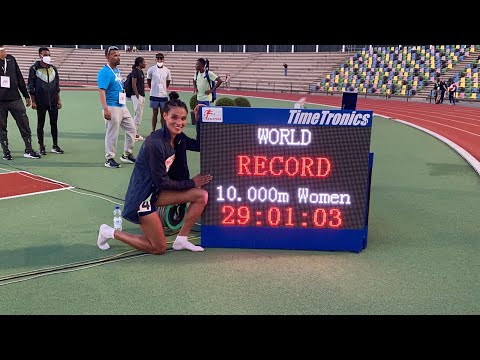 Letesenbet Gidey World Record 10.000m 29:01.03 at 2021 Ethiopian Olympic Trials