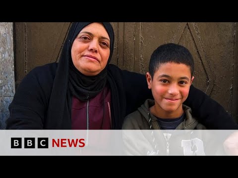Israel-Gaza war: West Bank Palestinian children arrested by Israeli soldiers - BBC News