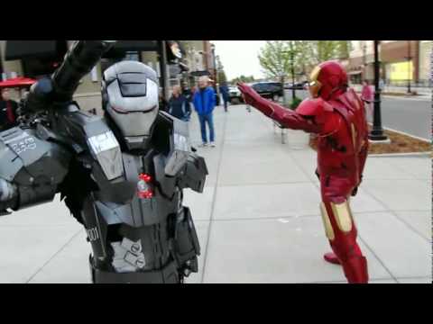 Master Le Cosplay Iron Man 2 MKVI and War Machine fight scene spoof