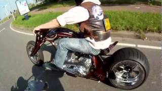 build custom motorcycle