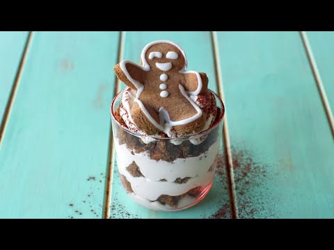 This Drunken Gingerbread Trifle Recipe Is What the Elves Eat After a Long Day of Wrapping Presents