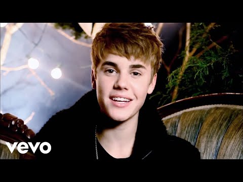 Justin Bieber - Making Of The Video: Mistletoe - UCHkj014U2CQ2Nv0UZeYpE_A