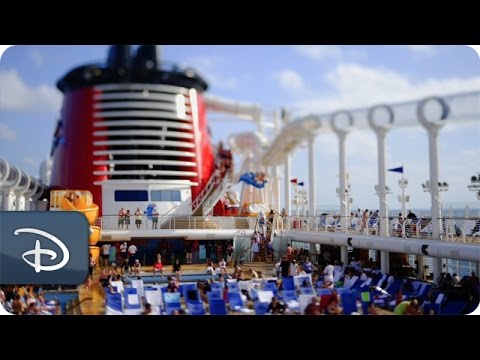 Disney Cruise Line Tilt-Shift Video | 4 Nights on a Disney Cruise - UC1xwwLwm6WSMbUn_Tp597hQ