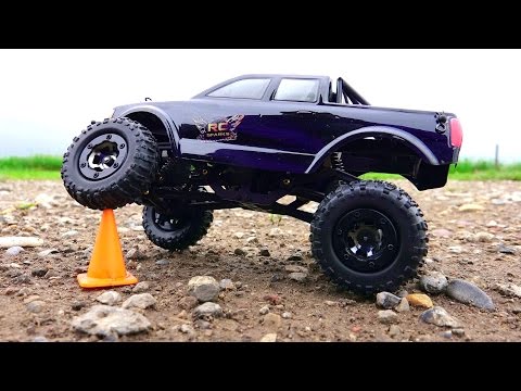 RC ADVENTURES - LiTTLE GiANT - 1/24th Scale Losi Micro Trail Trekker 4x4 Truck on the trail - UCxcjVHL-2o3D6Q9esu05a1Q