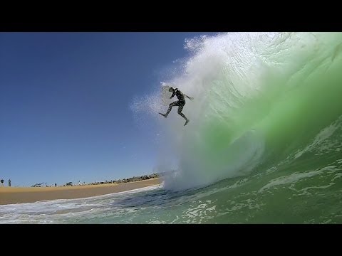 GoPro: Bodyboarder Huck at The Wedge - UCqhnX4jA0A5paNd1v-zEysw