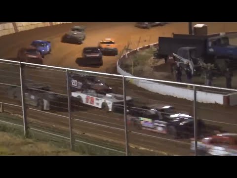 Stock V8 at Winder Barrow Speedway 4/13/2024 - dirt track racing video image