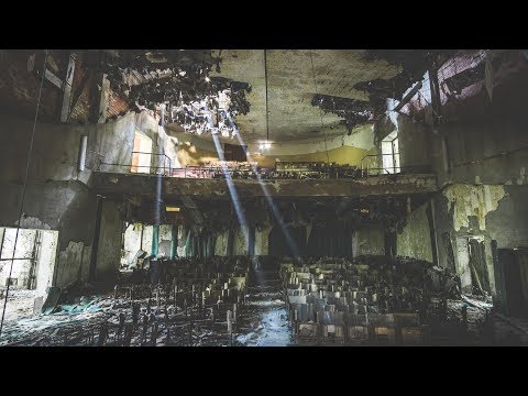 Abandoned Mental Asylum from 1930 / Urbex Lost Places Italy